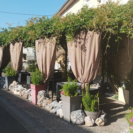 L' Auberge Campagnarde, Lourdes Spa Sauna Restaurant Poueyferre Luaran gambar