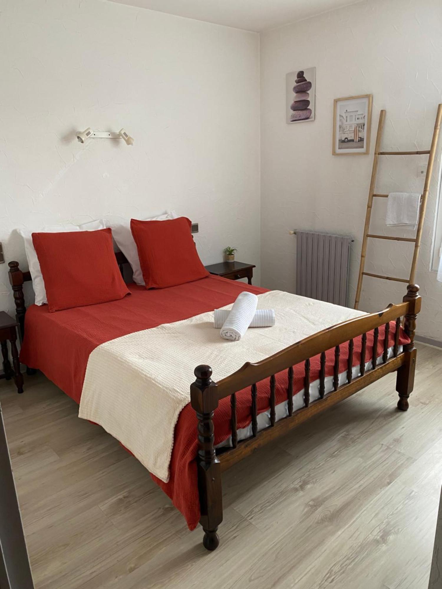 L' Auberge Campagnarde, Lourdes Spa Sauna Restaurant Poueyferre Luaran gambar